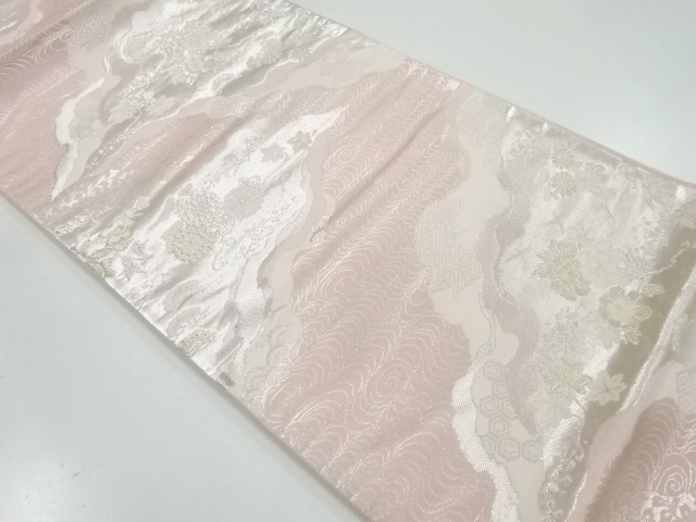 弥栄織物製　流水に花鳥模様織出し袋帯